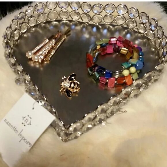 Nanette Lepore Crystal Heart Shaped Jewelry Tray Accessories Vanity - Picture 2 of 6